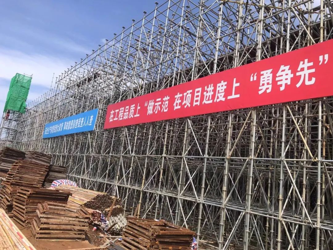 黨委書記、董事長涂建平赴南外環(huán)高速項(xiàng)目察看疫情防控工作及施工進(jìn)度